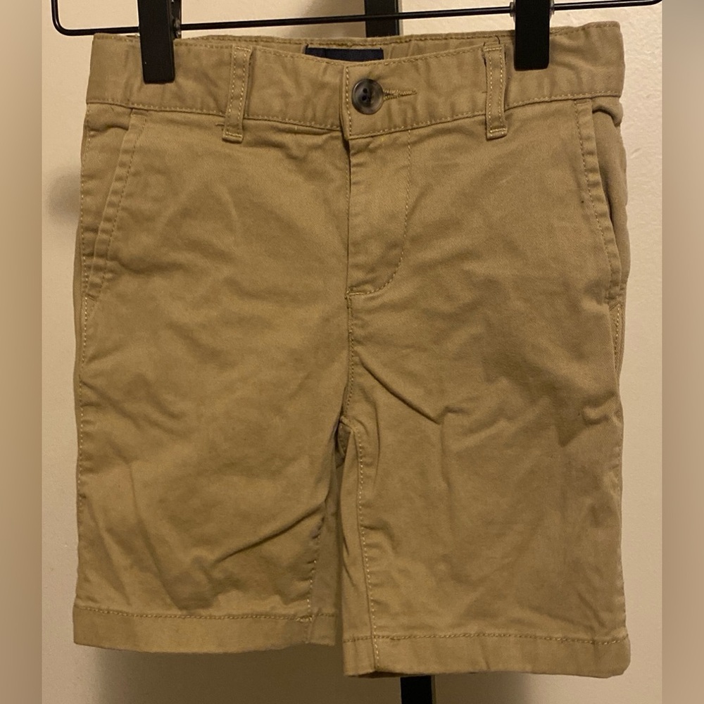 Place - Toddler Tan 5T Shorts DONATED